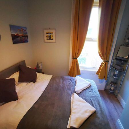 Вилла 4 Bed Boutique House Lisburn Road Белфаст Экстерьер фото