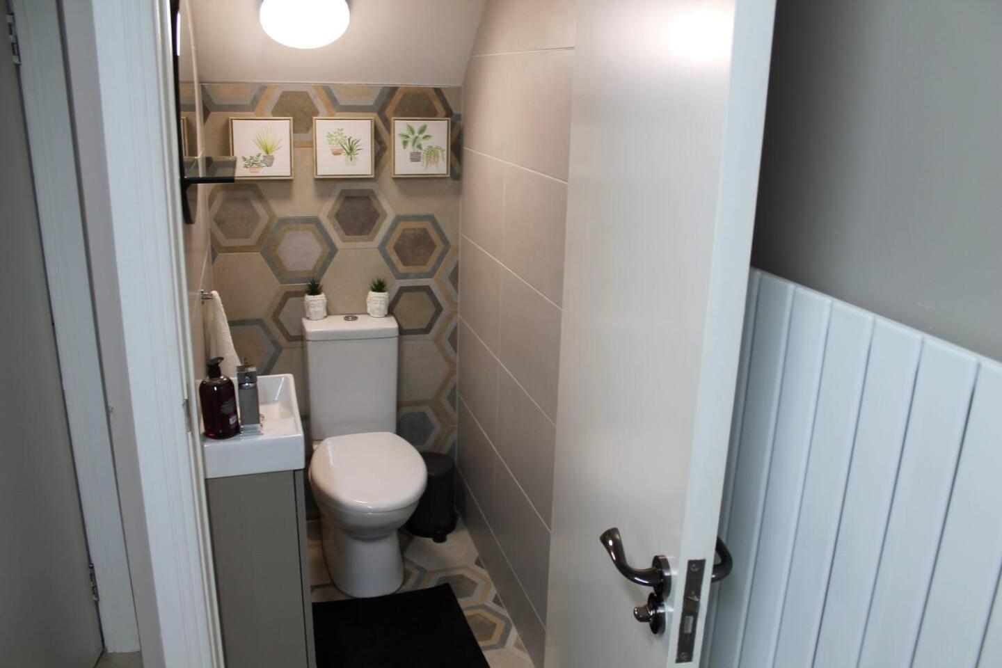 Вилла 4 Bed Boutique House Lisburn Road Белфаст Экстерьер фото