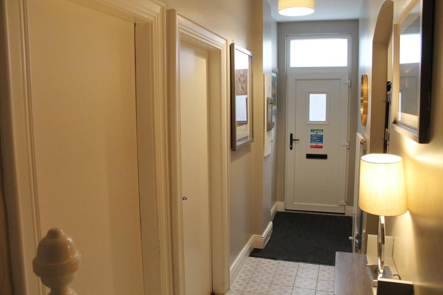 Вилла 4 Bed Boutique House Lisburn Road Белфаст Экстерьер фото